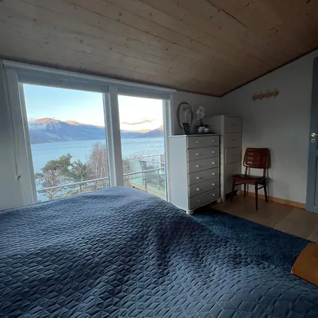Holiday home Turer, Avslapping, Jakt, Fiske, Utsikt